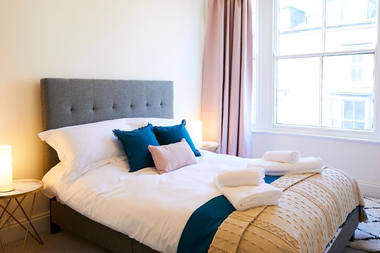 The Stoop, Stunning Sea Views! Apartamento Scarborough Exterior foto